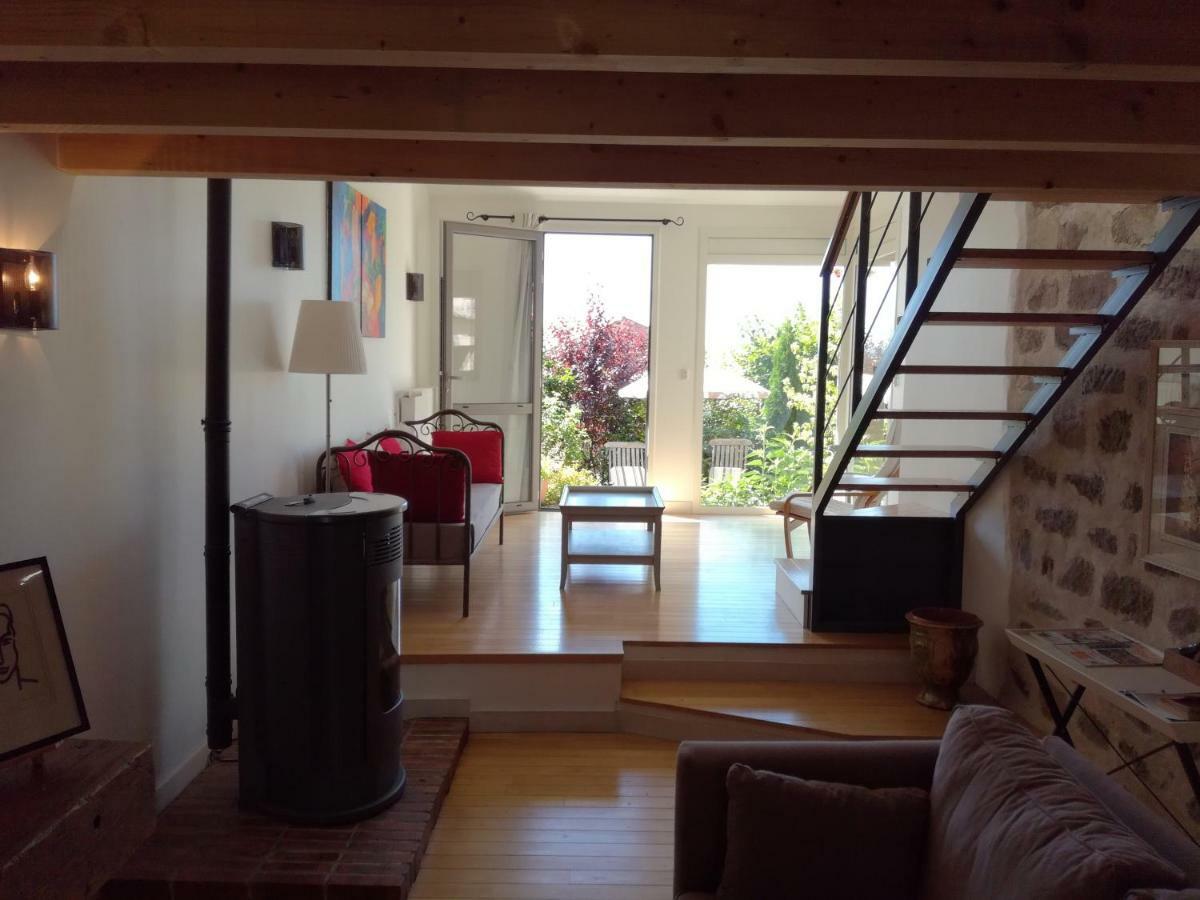 Gite Du Besset Pradelles Exterior foto